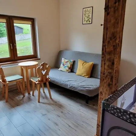 Derkaczowa Kotlina Çiftlik konaklama