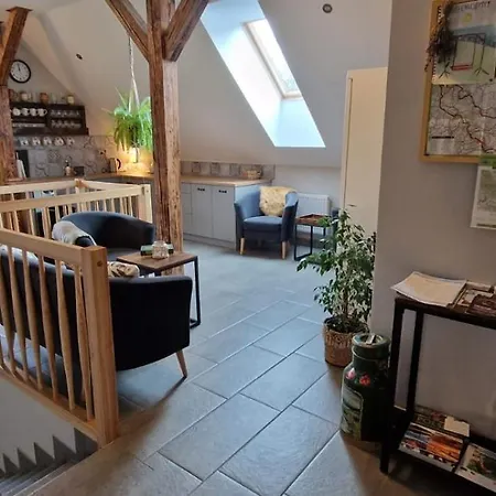 Derkaczowa Kotlina Gniewoszow (Lower Silesia)