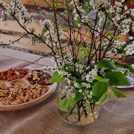 Derkaczowa Kotlina Gniewoszów