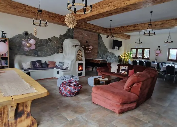 Derkaczowa Kotlina Farm stay Gniewoszow (Lower Silesia)