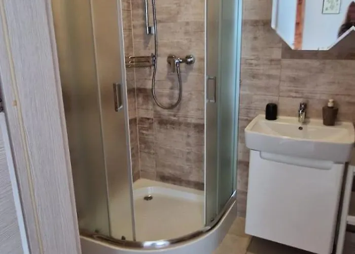 Derkaczowa Kotlina Gniewoszow (Lower Silesia)