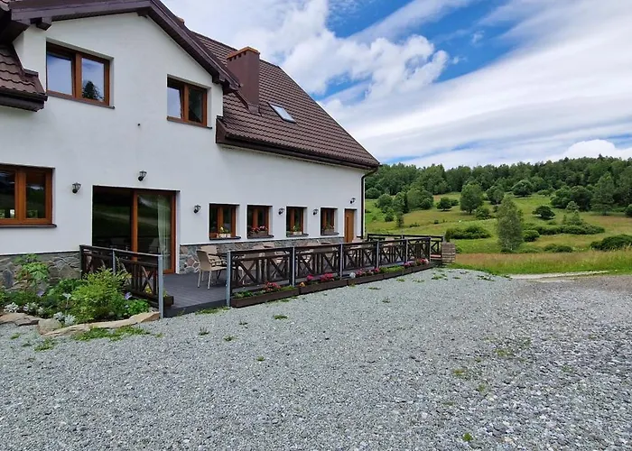 Gospodarstwo agroturystyczne Derkaczowa Kotlina Gniewoszow (Lower Silesia)